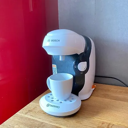 Apartment Kawalerka W Centrum Gdyni Z Osobna Kuchnia, 15 Min Spacerem Od Morza