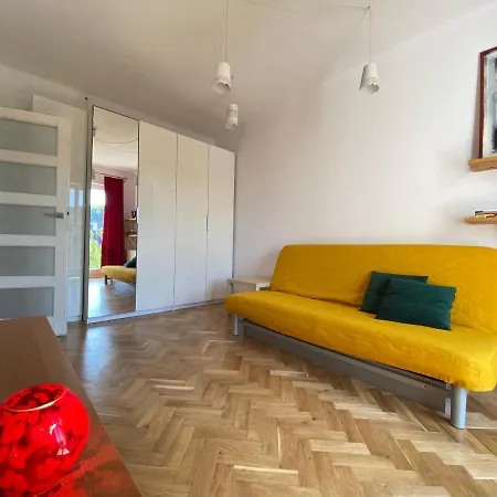 Kawalerka W Centrum Gdyni Z Osobna Kuchnia, 15 Min Spacerem Od Morza *