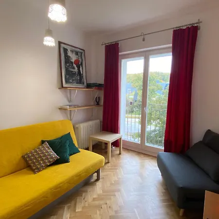 Apartment Kawalerka W Centrum Gdyni Z Osobna Kuchnia, 15 Min Spacerem Od Morza